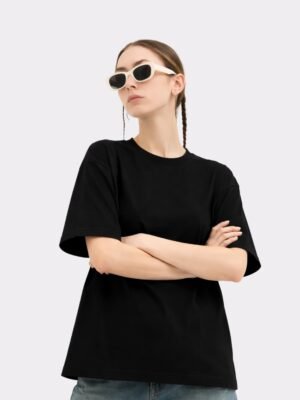 Women Solid Round Neck Pure Cotton Black T-Shirt
